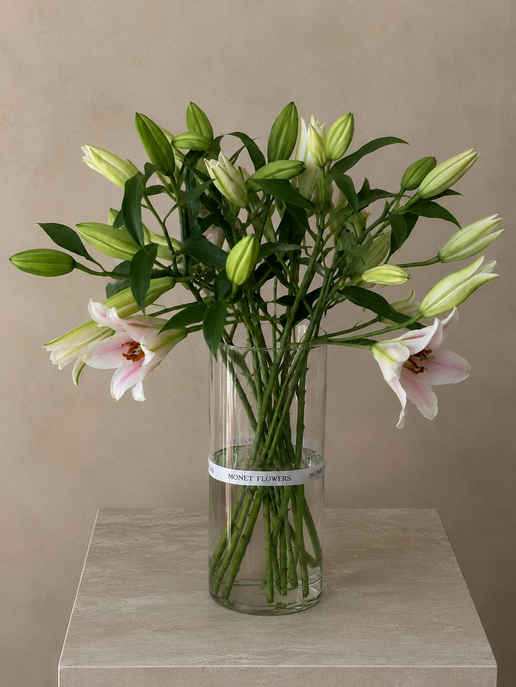Blush Lily - 10 stems